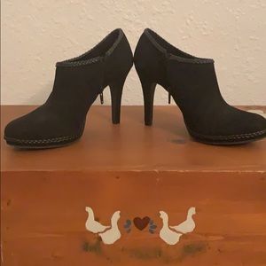 Antonio Melanie booties